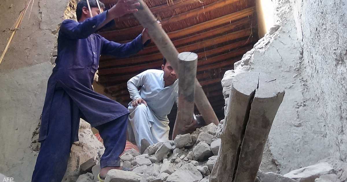 زلزالان مزدوجان يضربان غرب أفغانستان ويخلفان 26 قتيلا