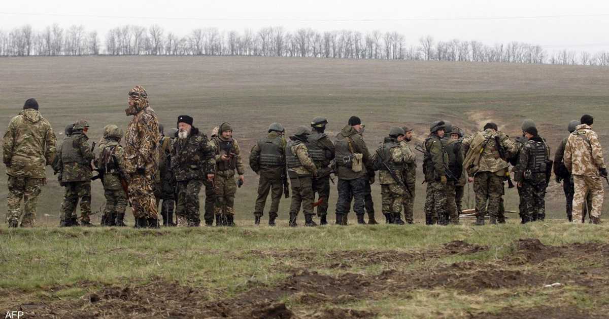انفصاليو أوكرانيا يعلنون مقتل شخصين بقصف حكومي