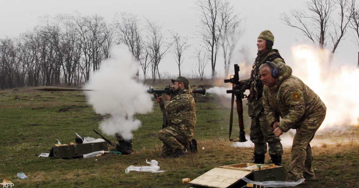 قذيفة أوكرانية تشعل أجواء الحرب.. دمرت مركزا أمنيا روسيا