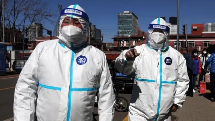 الصين تسجل 5,280 إصابة جديدة بفيروس كورونا في رقم قياسي منذ بدء تفشي الوباء