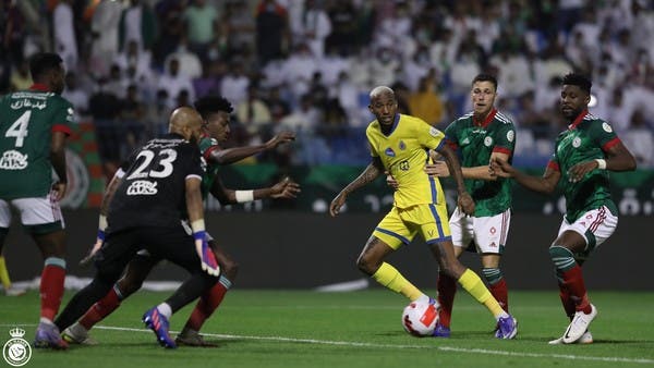 النصر يقلب تأخره بهدفين إلى تعادل مع الاتفاق المنقوص