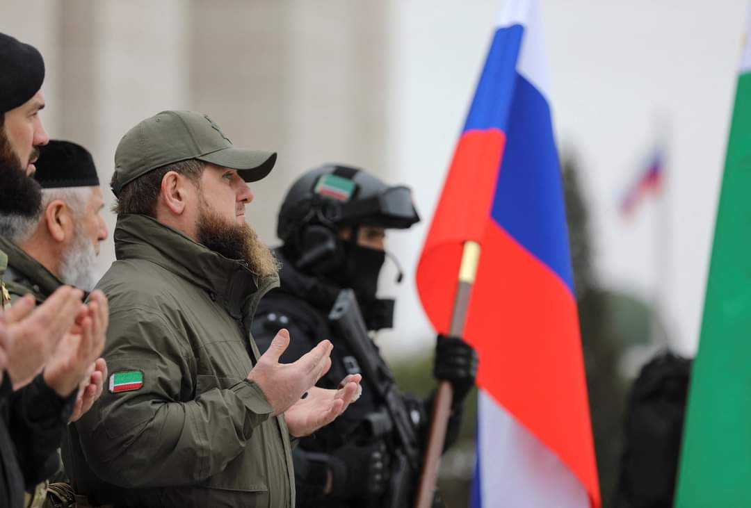 زعيم الشيشان يقاتل إلى جانب القوات الروسية قرب كييف