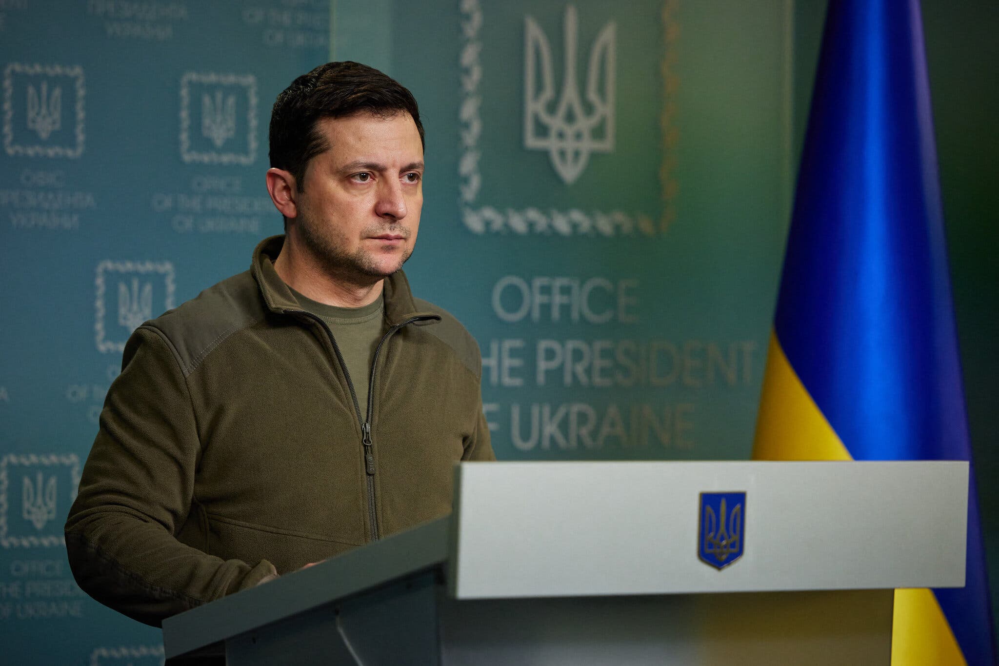 زيلينسكي : روسيا تحاول تشكيل جمهوريات زائفة لتفتيت أوكرانيا