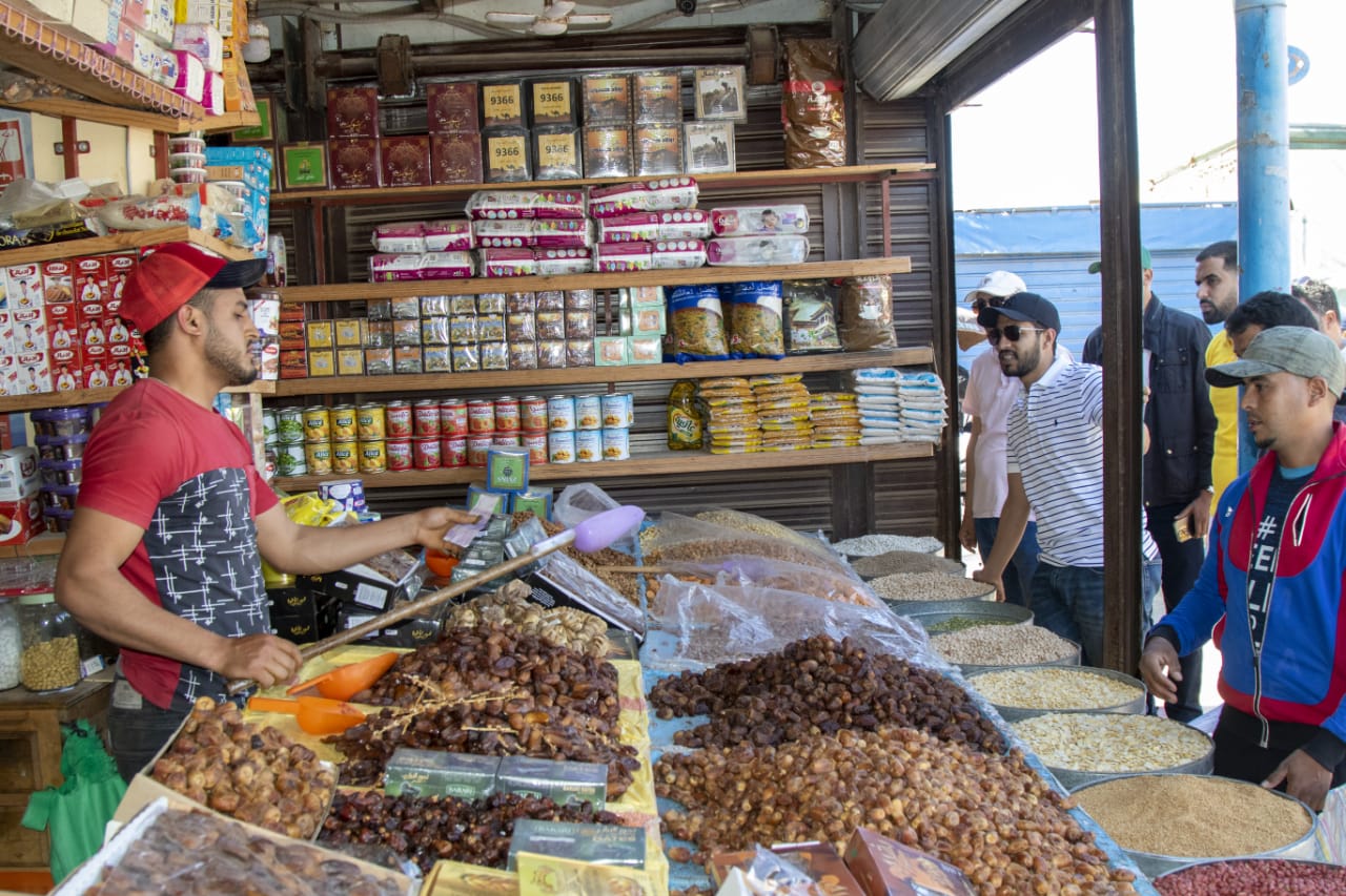 المغرب يعتزم إنشاء مخزون أمني استراتيجي من المواد الغذائية