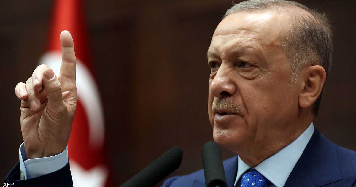 أردوغان يحذر أثينا: على اليونان ألا تنسى إزمير!