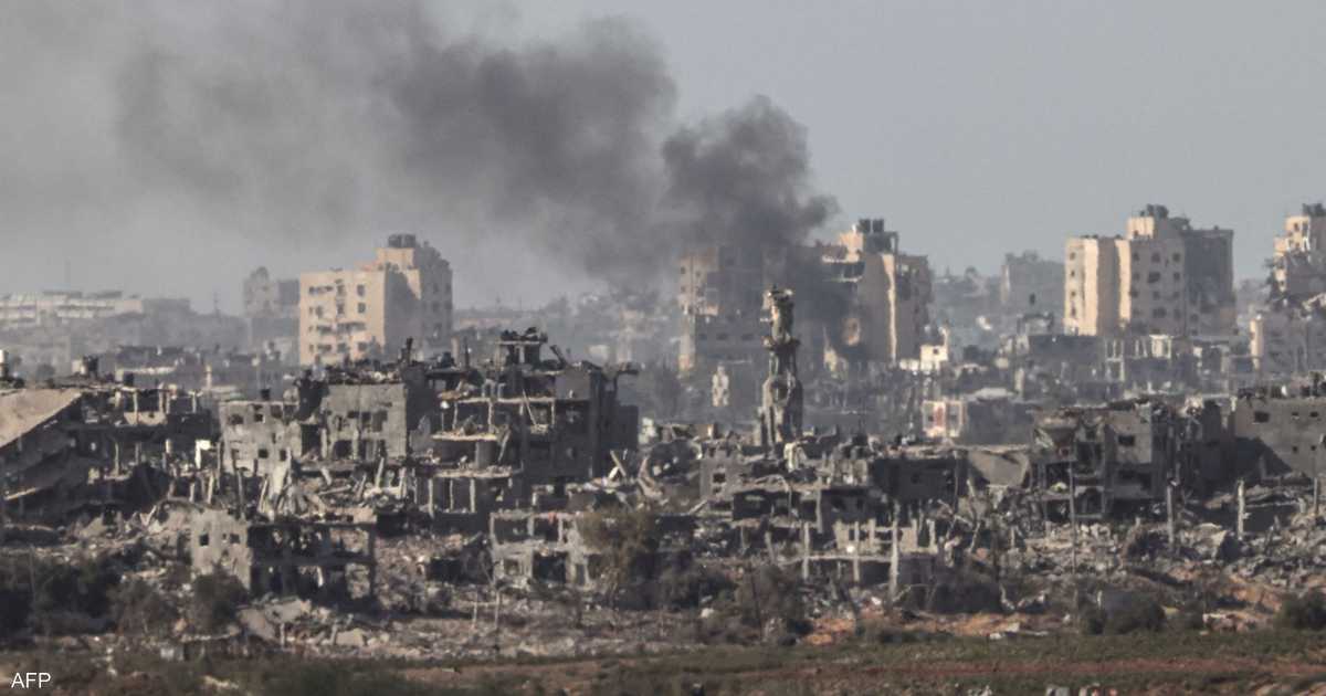 ماكرون يدعو إسرائيل لوقف” القصف على المدنيين في غزة