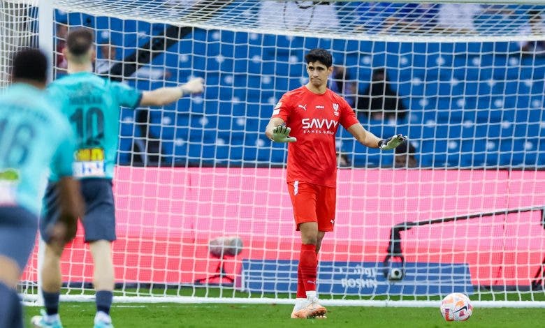 ياسين بونو يواصل تألقه مع الهلال في الدوري السعودي