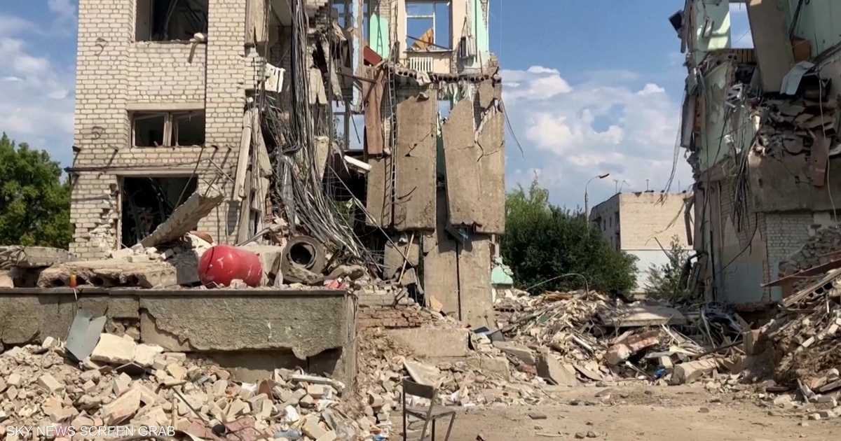 مسؤولون: ضربات روسية على مدينتي خاركيف ولفيف